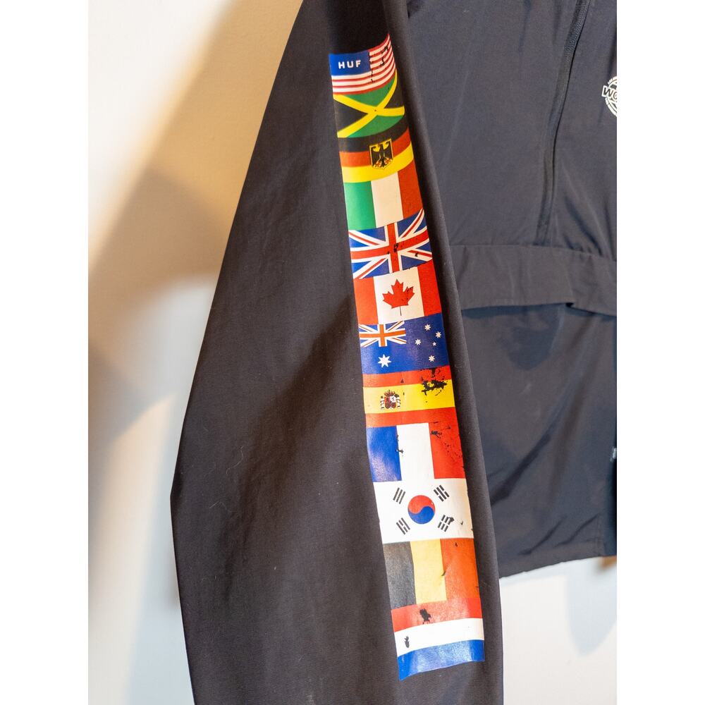 HUF Worldwide Flag Anorak Windbreaker Jacket Black Half Zip Streetwear Large - Picture 6 of 9